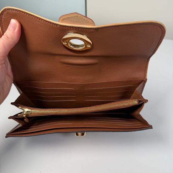 Louis Vuitton Boetie Wallet – 2011 Collection - Picture 11 of 16